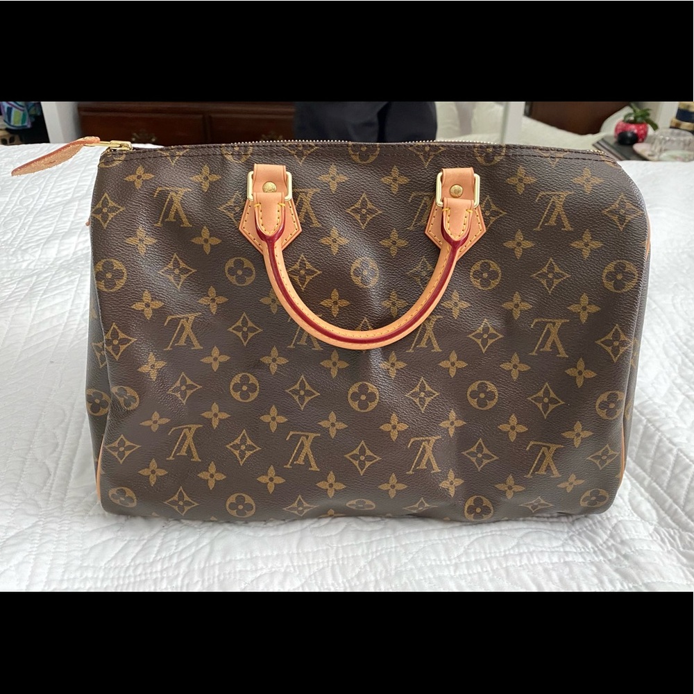 Louis Vuitton Speedy 35 Bag